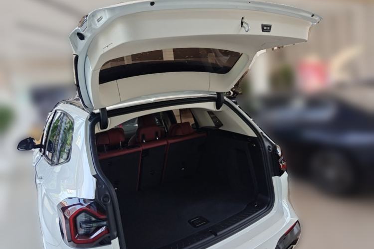Used BMW X3 2023 xDrive30i Leading Model M Night Edition Package Trunk
