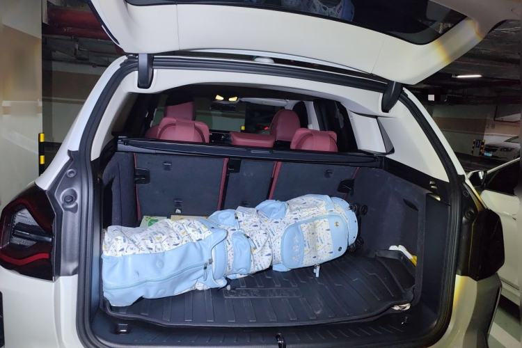 Used BMW X3 2023 xDrive25i M Sport Package Trunk