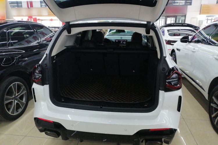 Used BMW X3 2023 Restyled xDrive30i Leading Edition M Night Sky Package Trunk