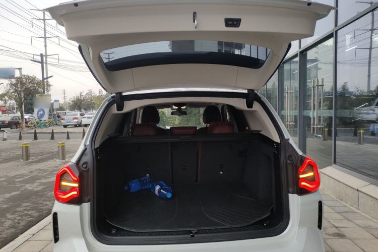 Used BMW X3 2023 Restyled xDrive30i Leading Edition M Night Sky Package Trunk