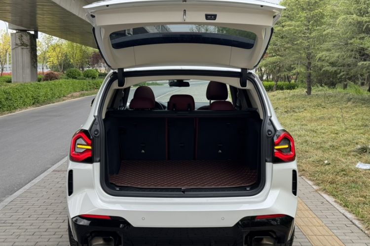 Used BMW X3 2023 xDrive30i Leading Model M Night Edition Package Trunk