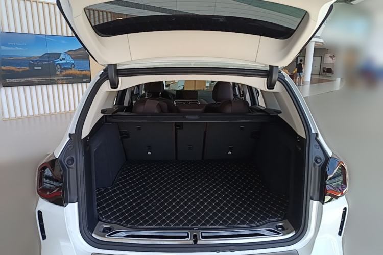 Used BMW X3 2023 xDrive30i Leading Model M Night Edition Package Trunk