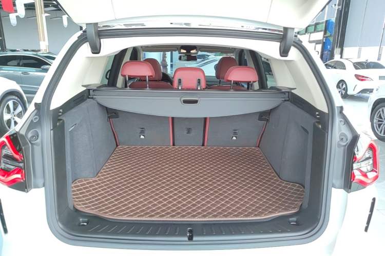 Used BMW X3 2023 Restyled xDrive30i Leading Edition M Night Sky Package Trunk