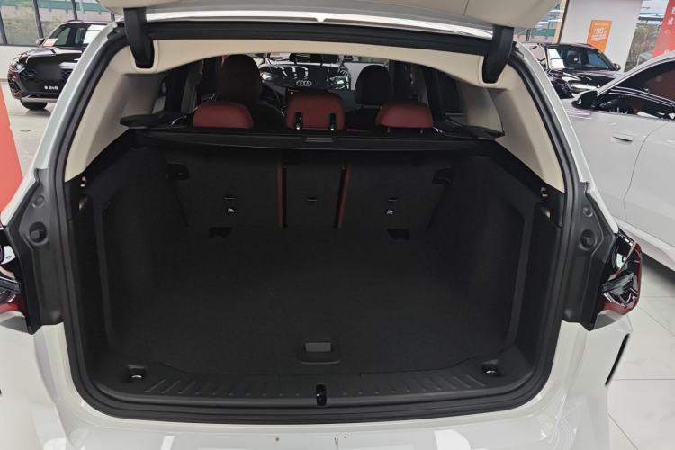 Used BMW X3 2023 xDrive25i M Sport Package Trunk