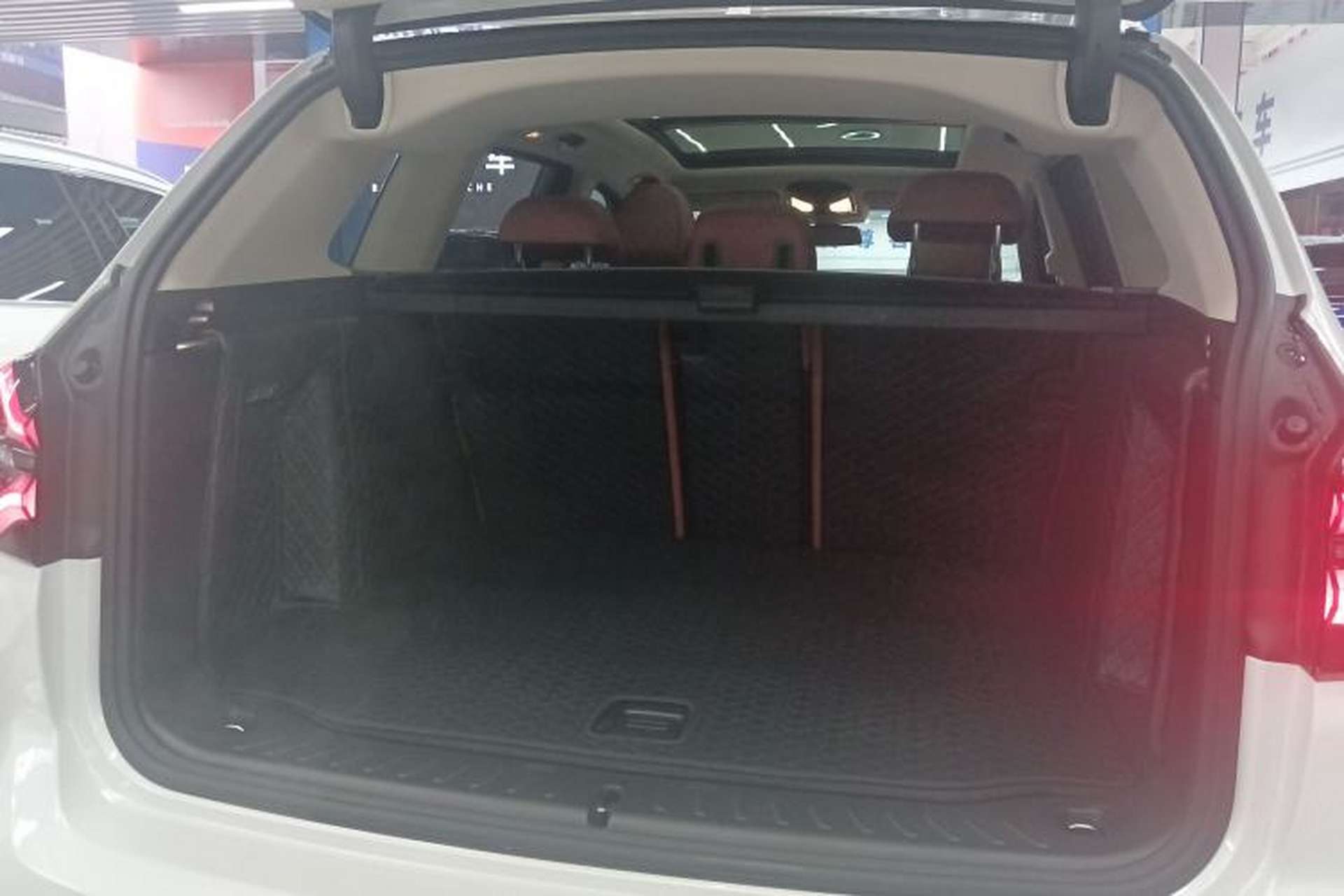 Used BMW X3 2023 xDrive25i M Sport Package Trunk