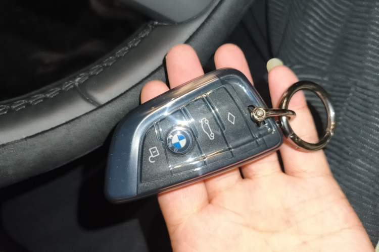 Used BMW X3 2023 xDrive25i M Sport Package Vehicle Key