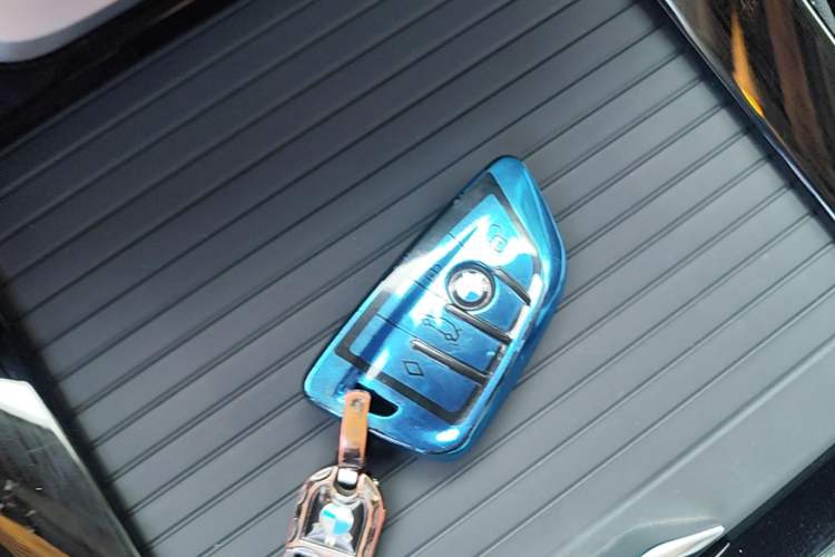 Used BMW X3 2023 xDrive25i M Sport Package Vehicle Key