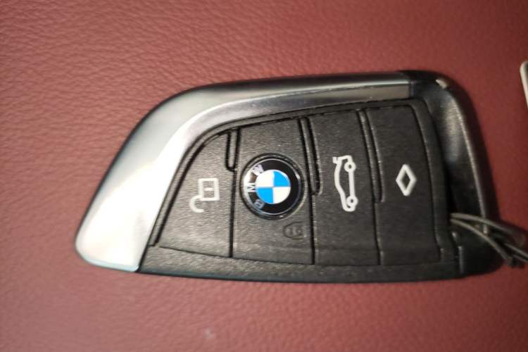 Used BMW X3 2023 xDrive25i M Sport Package Vehicle Key