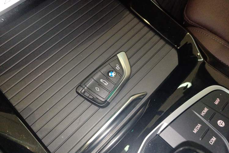 Used BMW X3 2023 xDrive25i M Sport Package Vehicle Key