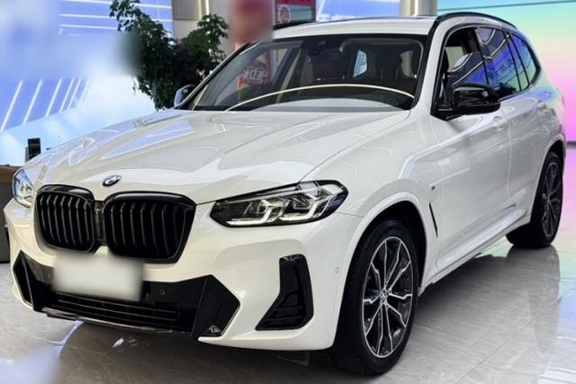 Ojetý BMW X3 2023 Restyled xDrive30i Leading Edition M Night Sky Package