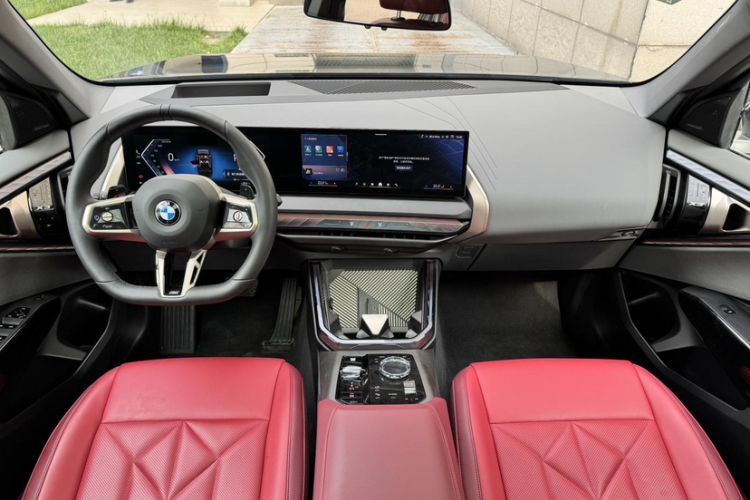 Used BMW X3 2025 xDrive30L Luxury Edition M Sport Package Audio And AC Panel