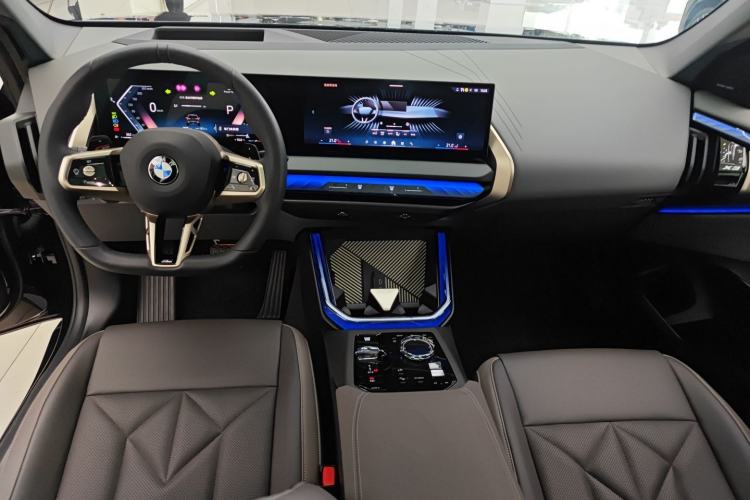 Used BMW X3 2025 Model, xDrive30L Prestige M Sport Night Package Center Console