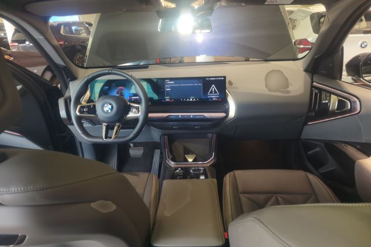 Used BMW X3 2025 xDrive30L Luxury Edition M Sport Package Center Console