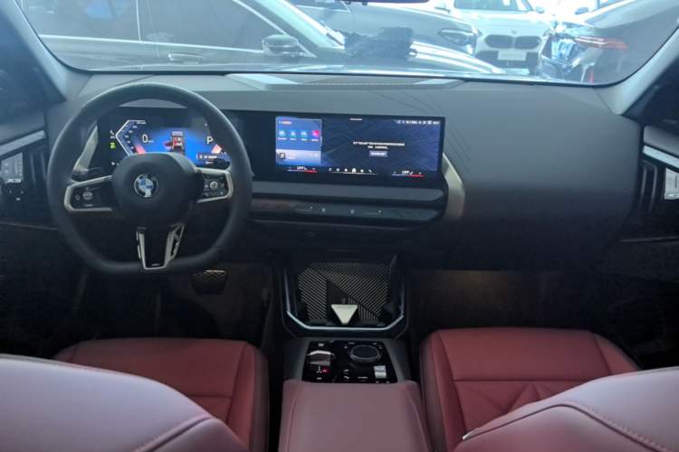 Used BMW X3 2025 xDrive30L Leading Model M Sport Package Center Console