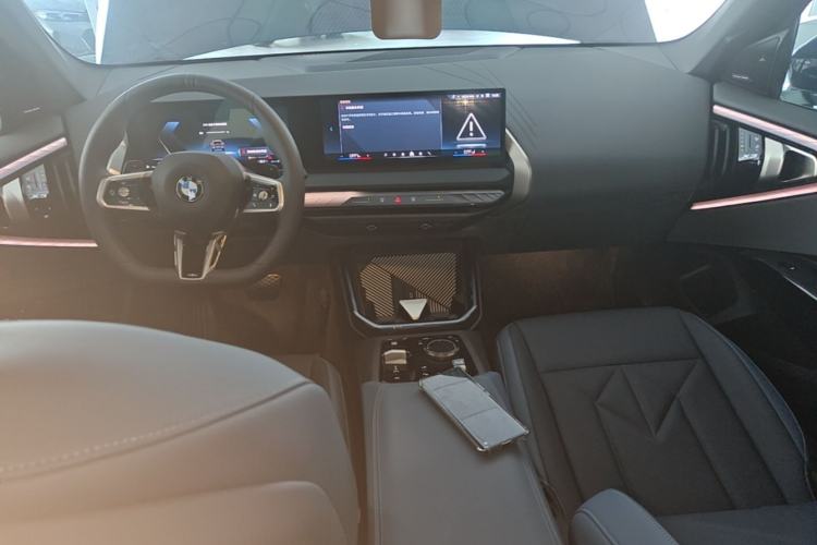 Used BMW X3 2025 xDrive30L Leading Model M Sport Package Center Console
