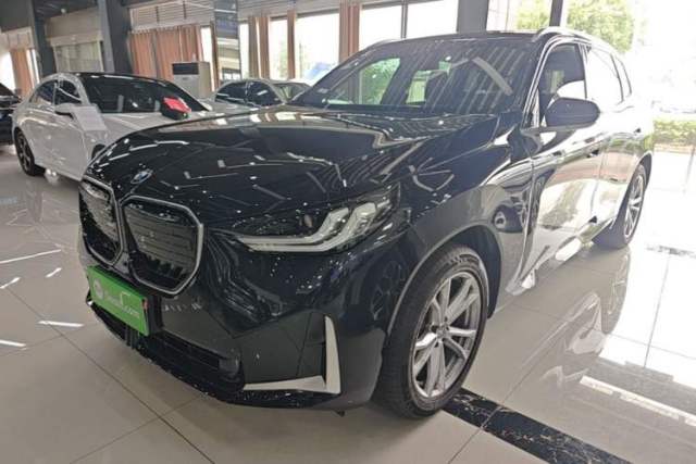 Used BMW X3 2025 Model, Facelifted xDrive25L Luxury Package