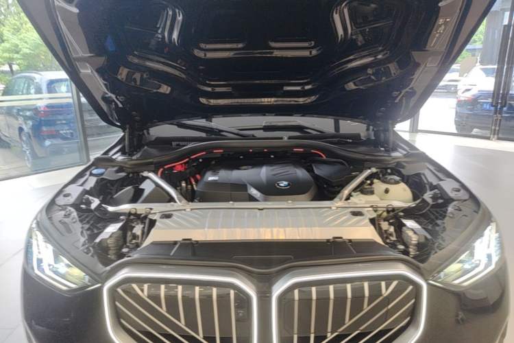 Used BMW X3 2025 xDrive30L Luxury Edition M Sport Package Engine Bay