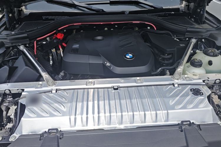 Used BMW X3 2025 xDrive25L Luxury Package Engine Bay