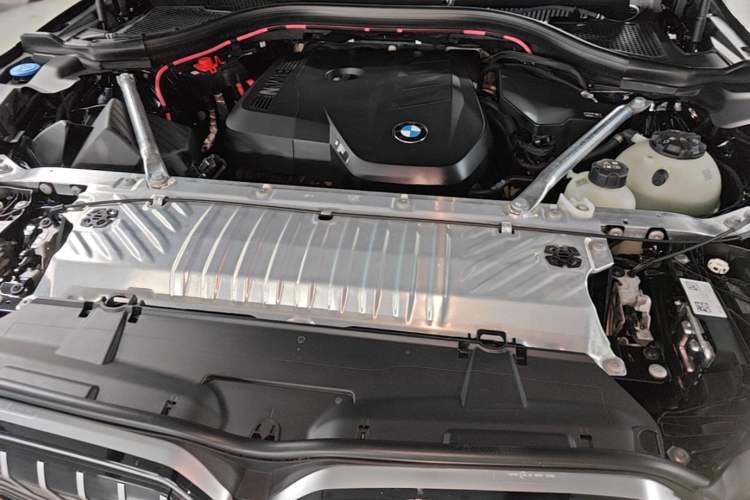 Used BMW X3 2025 xDrive30L Leading Model M Sport Package Engine Bay