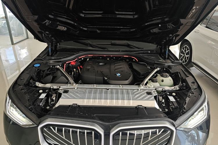 Used BMW X3 2025 xDrive25L Luxury Package Engine Bay