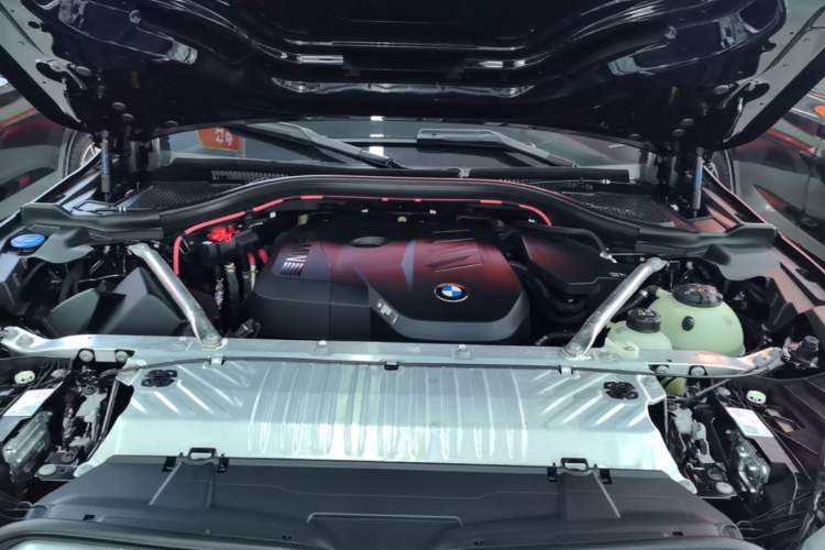 Used BMW X3 2025 xDrive30L Leading Model M Sport Package Engine Bay