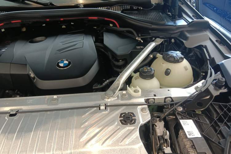 Used BMW X3 2025 xDrive30L Luxury Edition M Sport Package Engine Bay Left