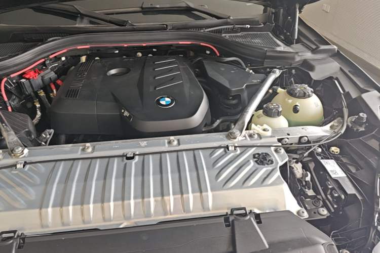 Used BMW X3 2025 xDrive30L Leading Model M Sport Package Engine Bay Left
