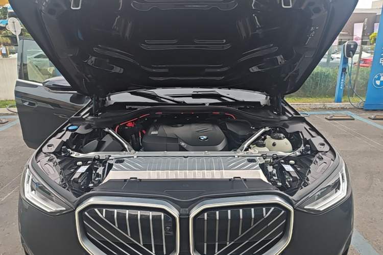 Used BMW X3 2025 xDrive30L Leading Model M Sport Package Engine Bay