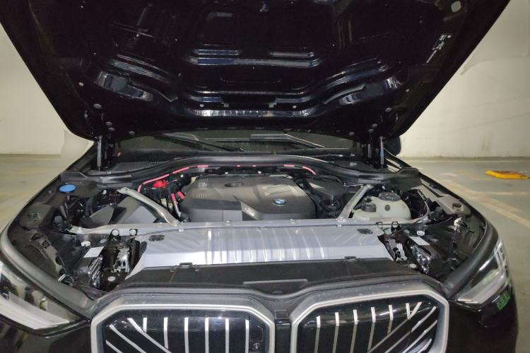 Used BMW X3 2025 Model, Facelifted xDrive25L Luxury Package Engine Bay