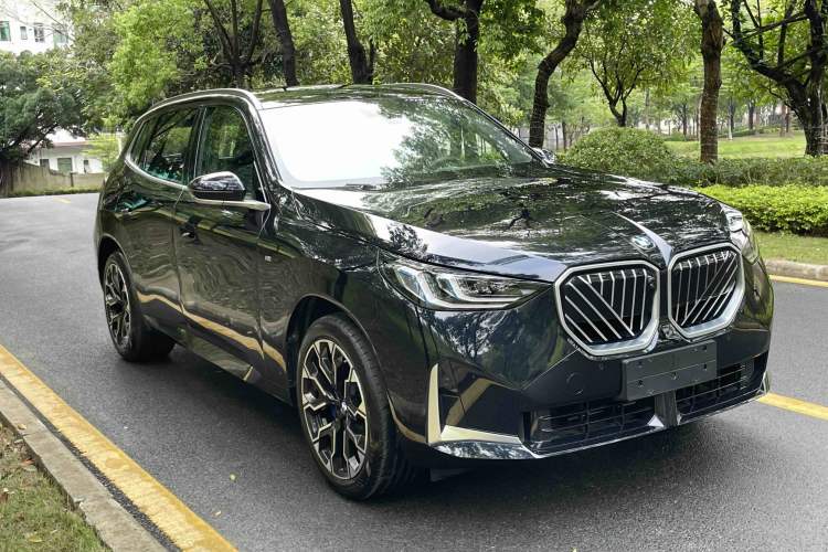 Used BMW X3 2025 xDrive30L Luxury Edition M Sport Package Exterior 1
