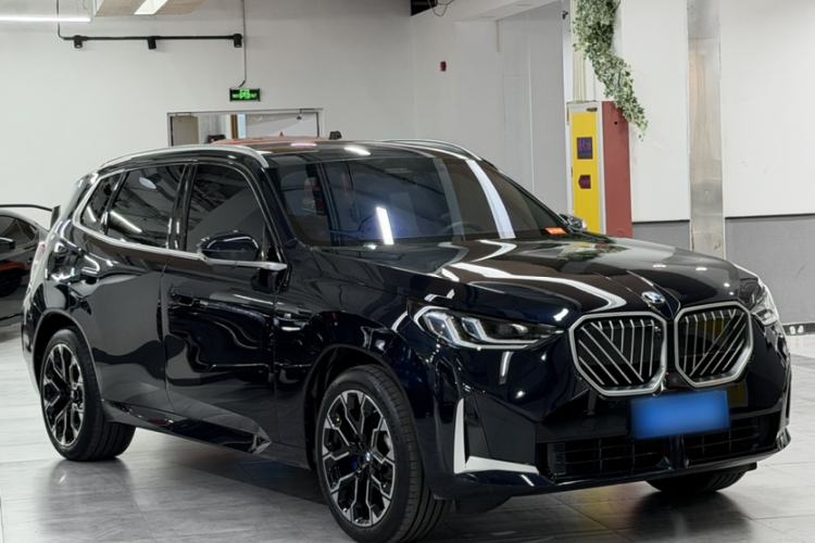 Used BMW X3 2025 xDrive30L Luxury Edition M Sport Package Exterior 2