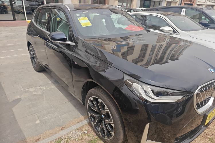 Used BMW X3 2025 xDrive30L Leading Model M Sport Package Exterior 2
