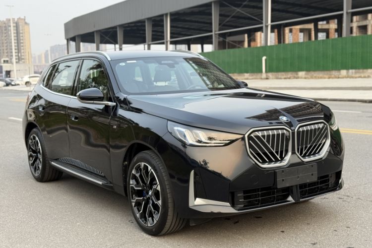 Used BMW X3 2025 xDrive30L Luxury Edition M Sport Package Exterior 2