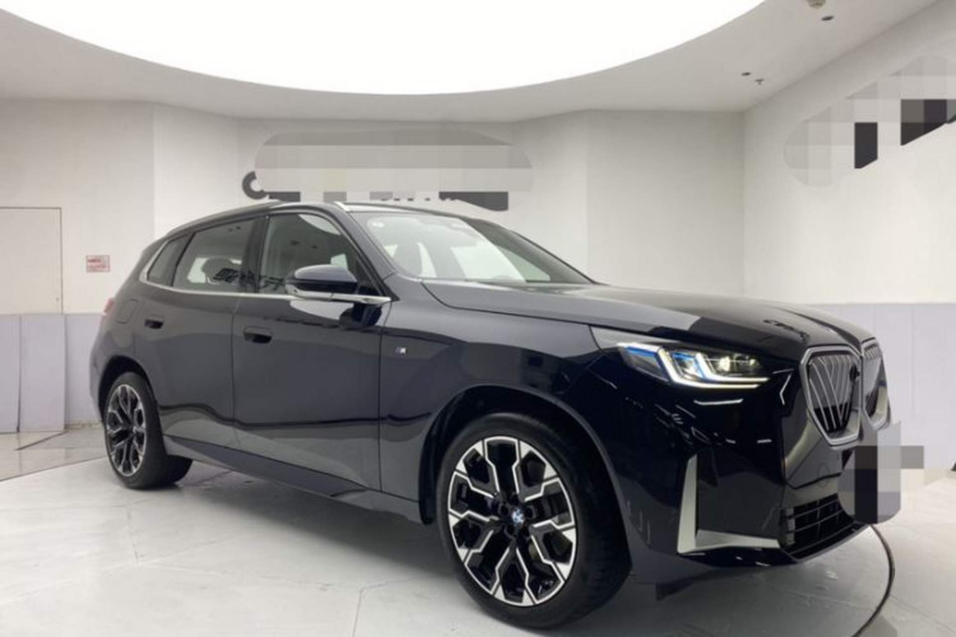 Used BMW X3 2025 xDrive30L Luxury Edition M Sport Package Exterior 3