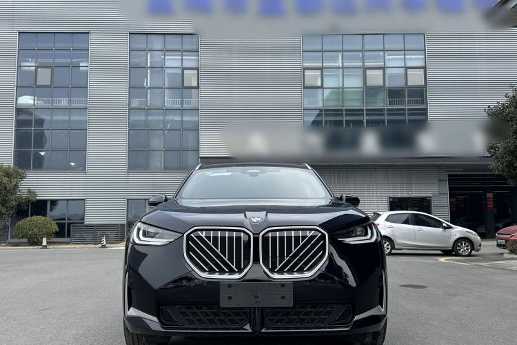 Used BMW X3 2025 xDrive30L Leading Model M Sport Package Exterior 3