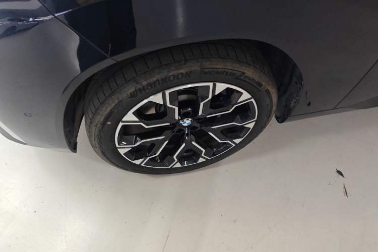 Used BMW X3 2025 xDrive30L Luxury Edition M Sport Package Exterior 4