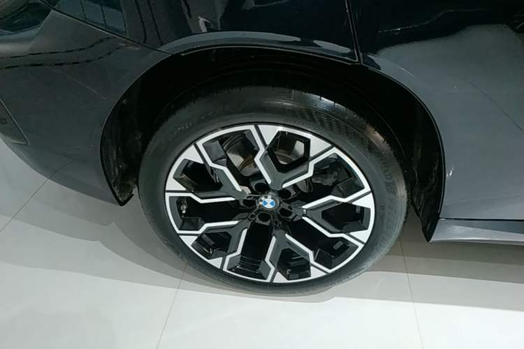Used BMW X3 2025 Model, xDrive30L Leading M Sport Night Package Exterior 4