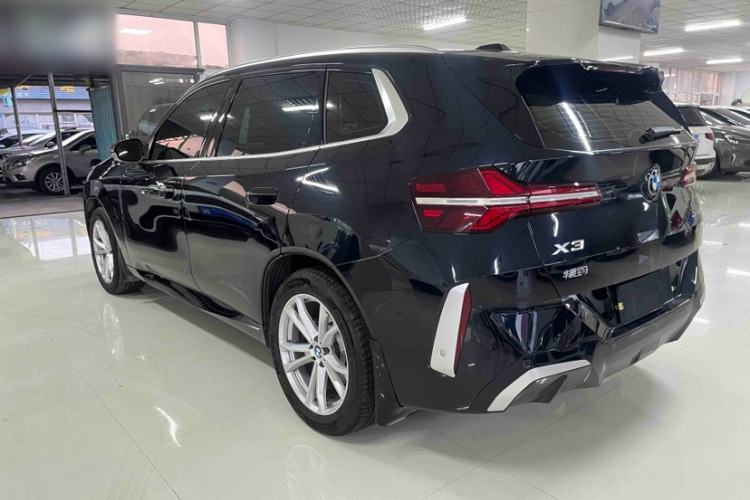 Used BMW X3 2025 xDrive25L Luxury Package Exterior 5