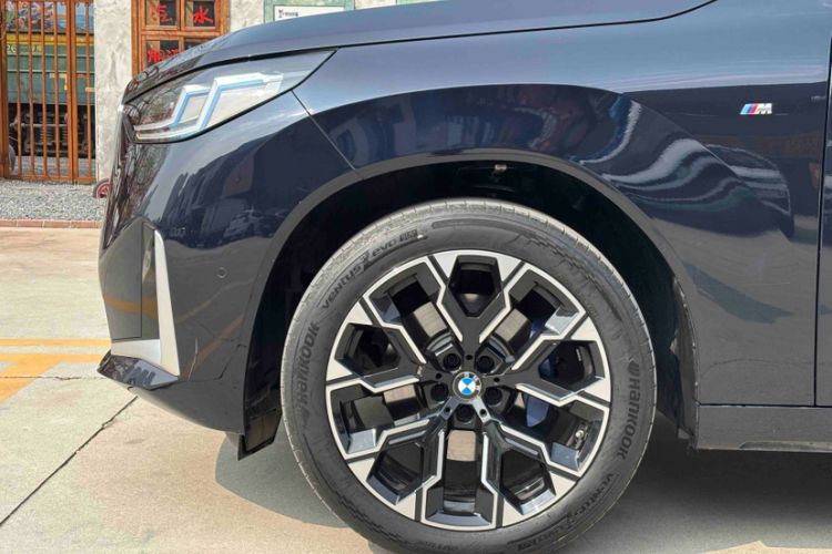 Used BMW X3 2025 xDrive30L Luxury Edition M Sport Package Exterior 6