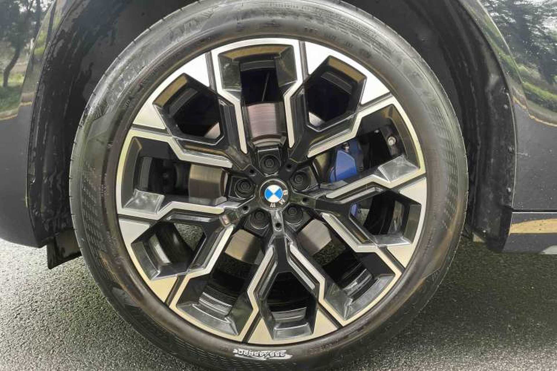 Used BMW X3 2025 xDrive30L Luxury Edition M Sport Package Exterior 7