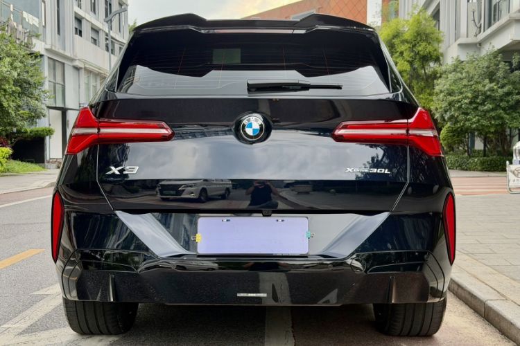 Used BMW X3 2025 xDrive30L Luxury Edition M Sport Package Exterior 9