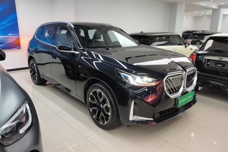 Used BMW X3 2025 xDrive30L Luxury Edition M Sport Package Front Right 45 Deg