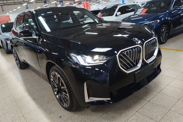 Used BMW X3 2025 xDrive30L Luxury Edition M Sport Package Front Right 45 Deg