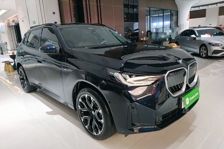 Used BMW X3 2025 Model, xDrive30L Leading M Sport Night Package Front Right 45 Deg