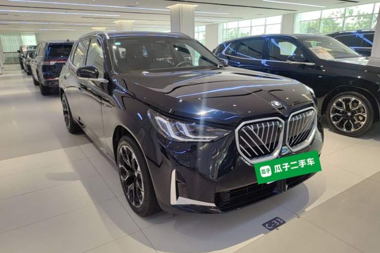 Used BMW X3 2025 xDrive30L Luxury Edition M Sport Package Front Right 45 Deg