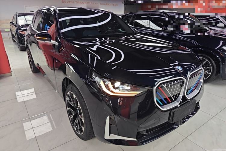 Used BMW X3 2025 xDrive30L Leading Model M Sport Package Front Right 45 Deg