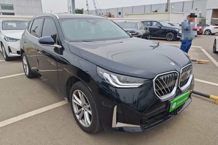 Used BMW X3 2025 xDrive25L Luxury Package Front Right 45 Deg