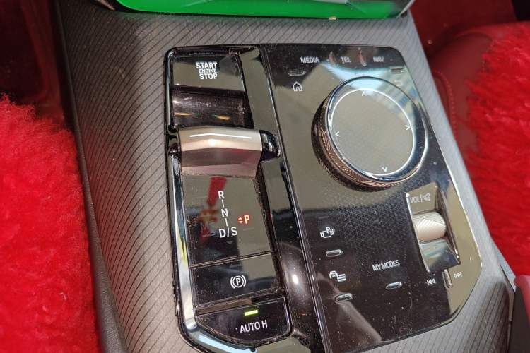 Used BMW X3 2025 xDrive30L Leading Model M Sport Package Gear Lever