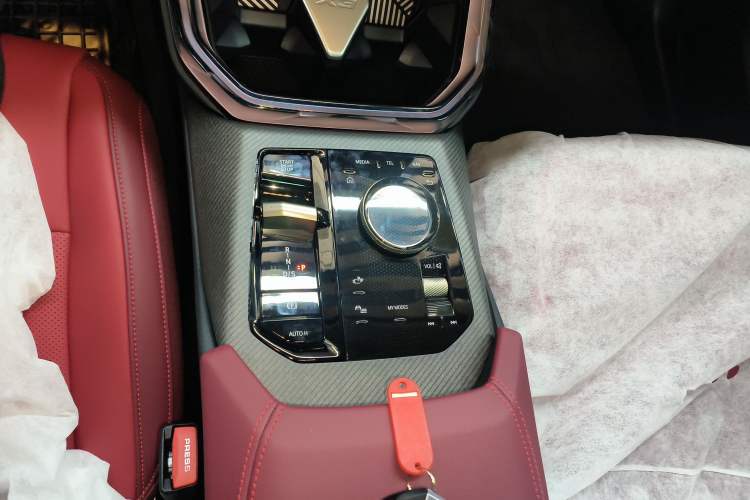 Used BMW X3 2025 xDrive30L Leading Model M Sport Package Gear Lever