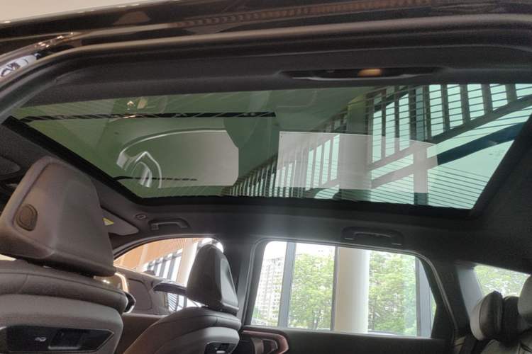 Used BMW X3 2025 xDrive30L Luxury Edition M Sport Package Headliner